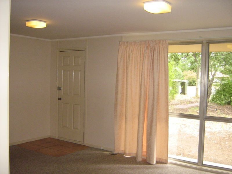 10 Annand Place, Wanniassa ACT 2903