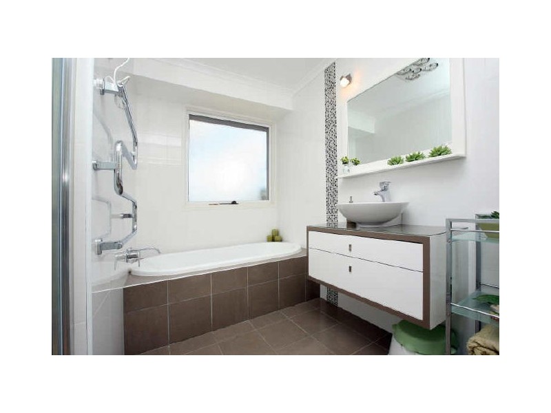 37 Dash Crescent, Fadden ACT 2904