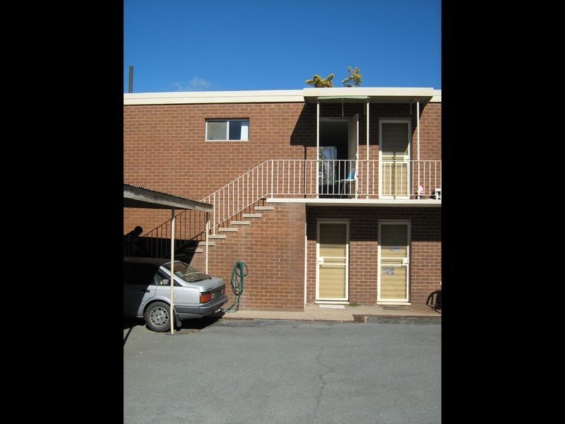 4/20 Carrington Street, Queanbeyan NSW 2620