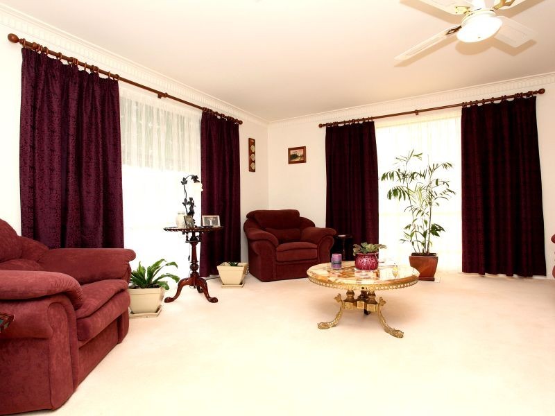 9 Payne Place, Fadden ACT 2904