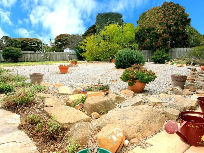 9 Payne Place, Fadden ACT 2904