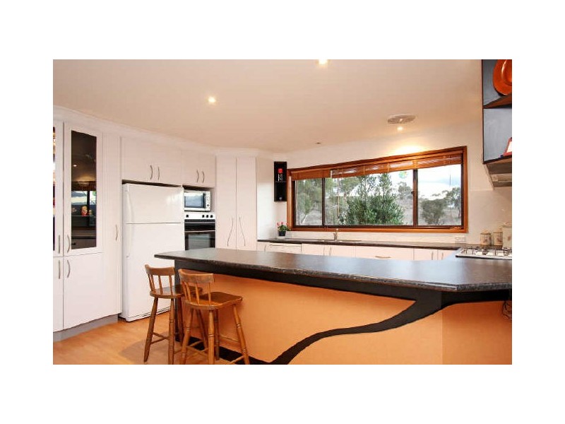 36 Schonell Circuit, Oxley ACT 2903