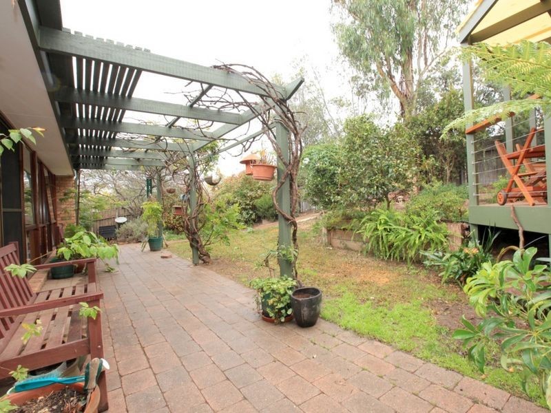 3 Gladman Close, Isaacs ACT 2607