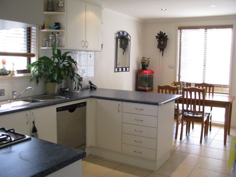 7 Maidment Place, Kambah ACT 2902
