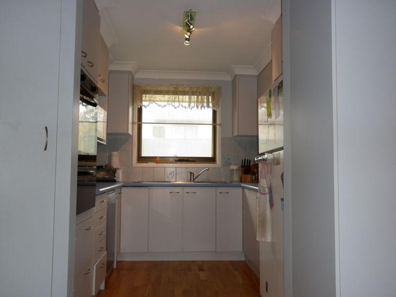 6 Bolton Place, Wanniassa ACT 2903