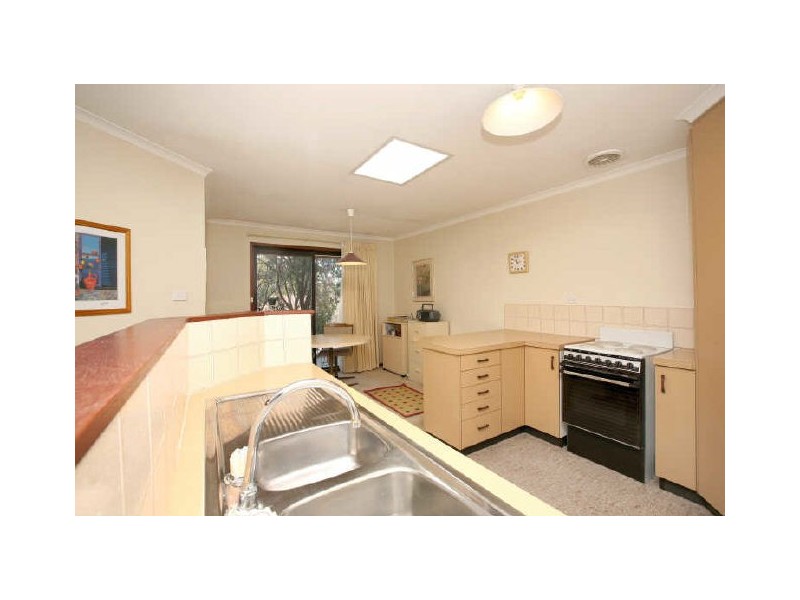 6/19 Ashby Circuit, Kambah ACT 2902