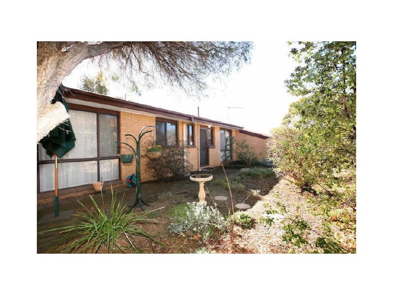 6/19 Ashby Circuit, Kambah ACT 2902