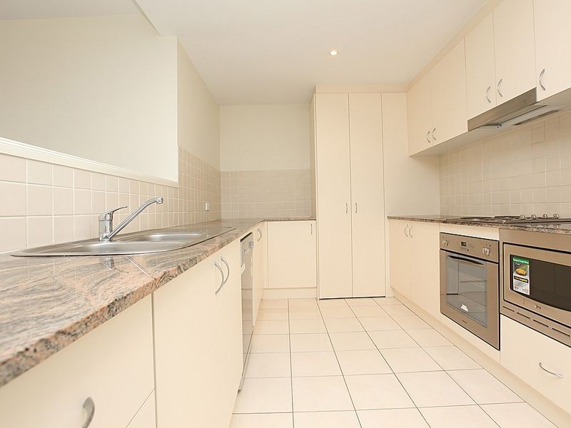 25/1 Drew Street, Greenway ACT 2900