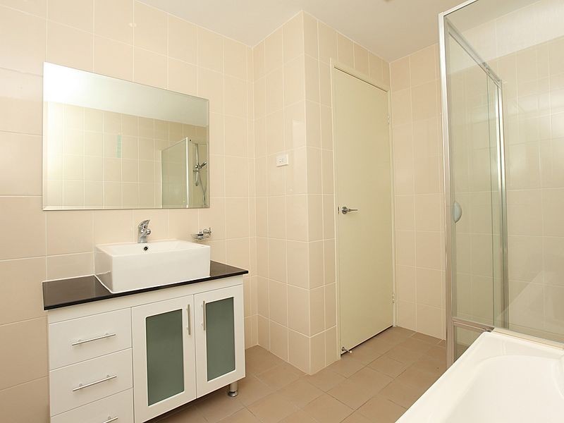 25/1 Drew Street, Greenway ACT 2900