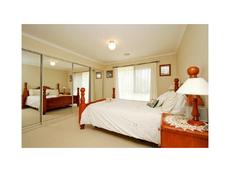 4 Mehaffey Crescent, Theodore ACT 2905