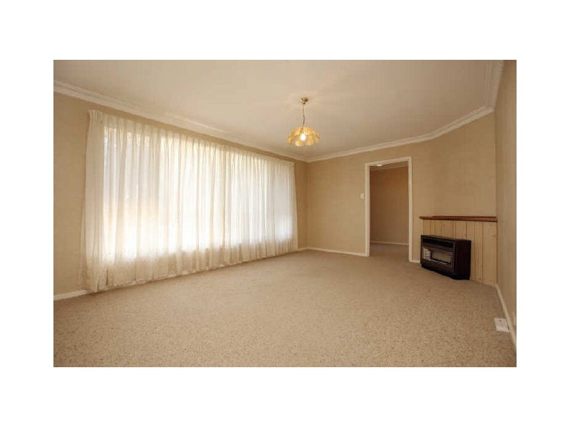 65 Thorpe Avenue, Queanbeyan NSW 2620