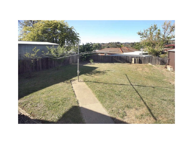 65 Thorpe Avenue, Queanbeyan NSW 2620