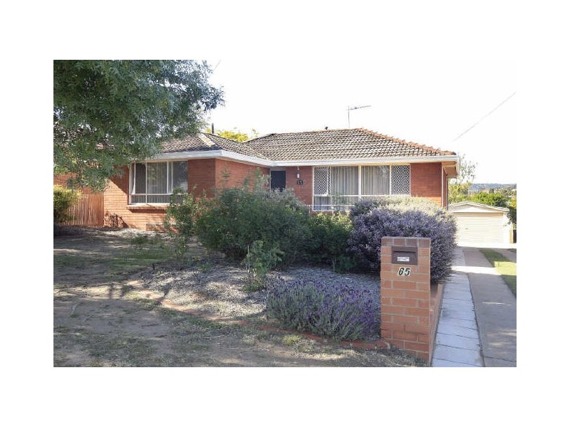 65 Thorpe Avenue, Queanbeyan NSW 2620