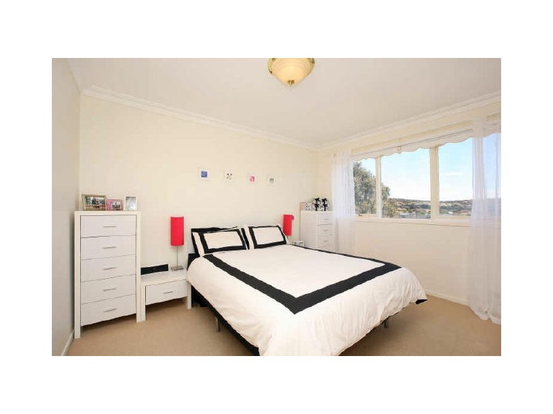 49 Ullamulla Crescent, Queanbeyan NSW 2620