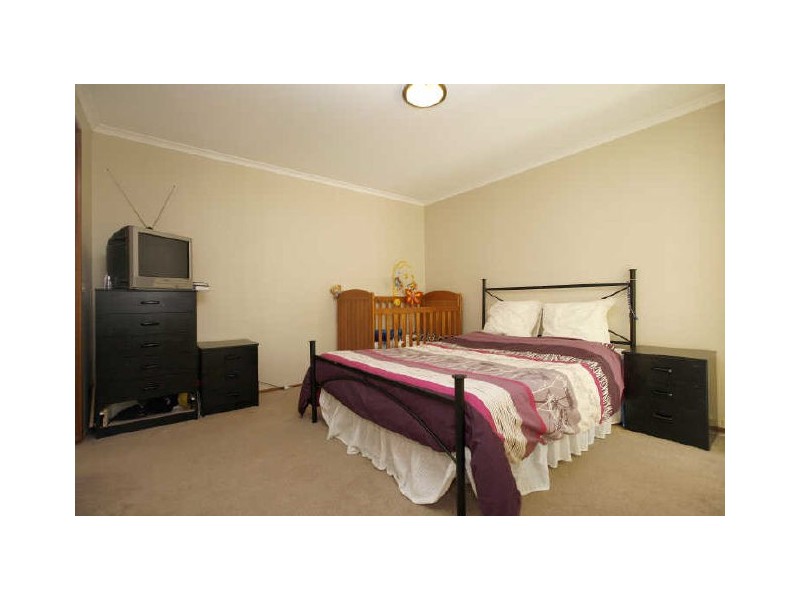 17 Glennie Place, Queanbeyan NSW 2620