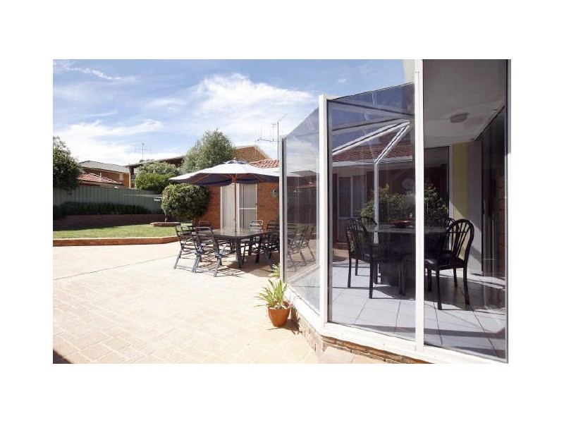 18 Morrison Place, Queanbeyan NSW 2620