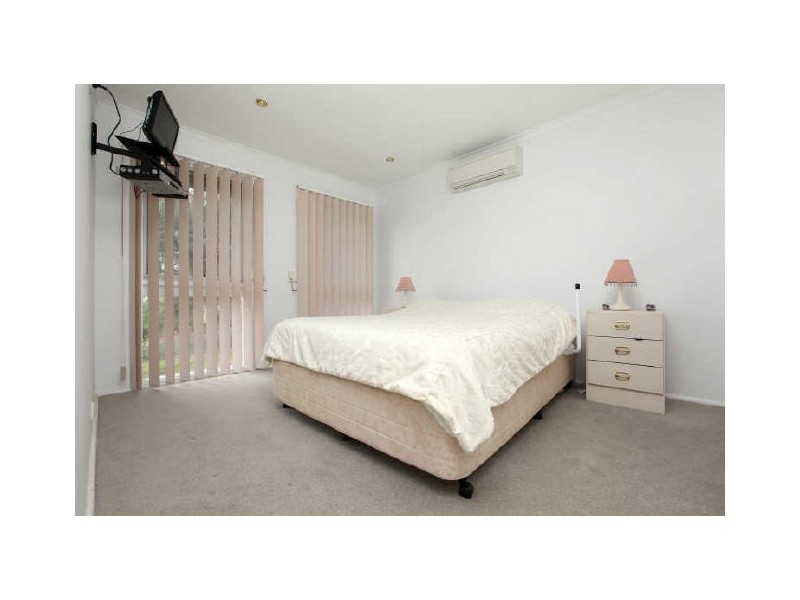 32 Ullamulla Crescent, Queanbeyan NSW 2620