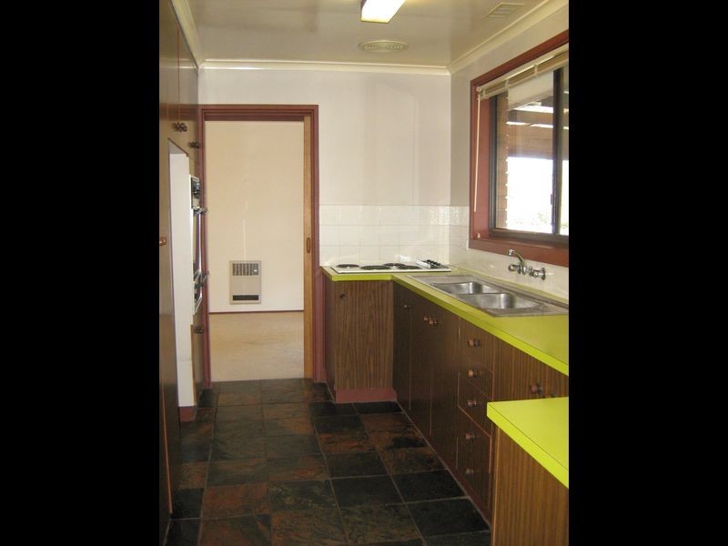 24 Watkins Street, Wanniassa ACT 2903