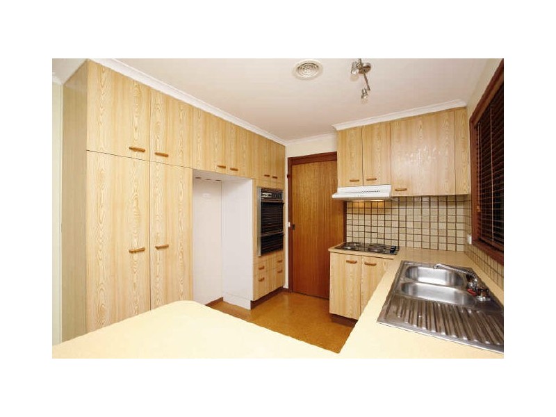 8 Body Place, Macarthur ACT 2904