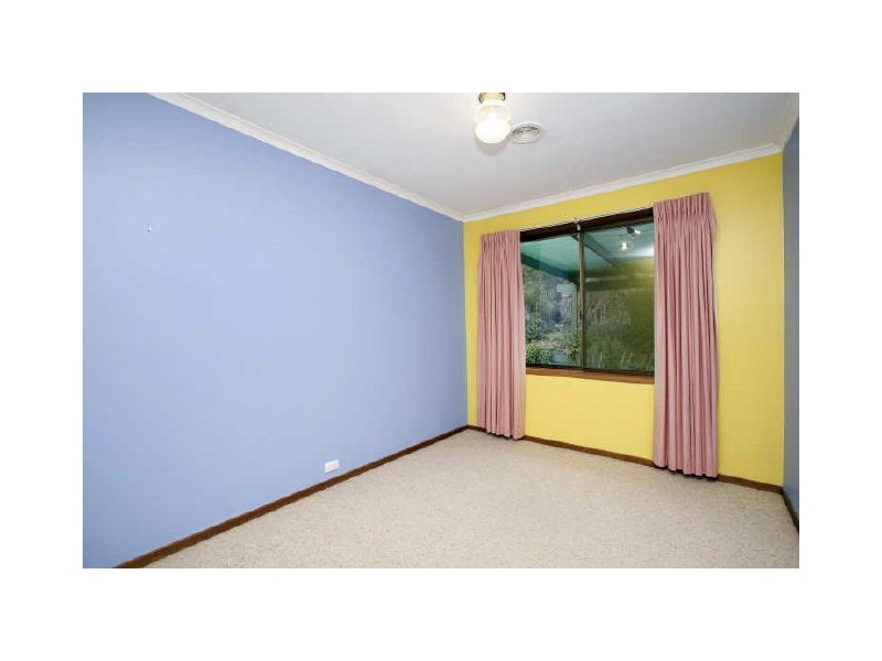 8 Body Place, Macarthur ACT 2904