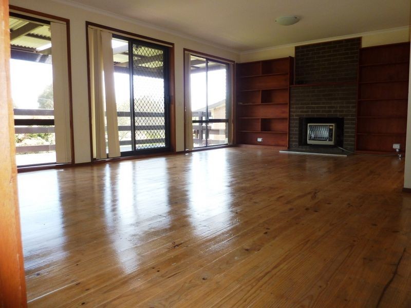 72 Newman Morris Circuit, Oxley ACT 2903