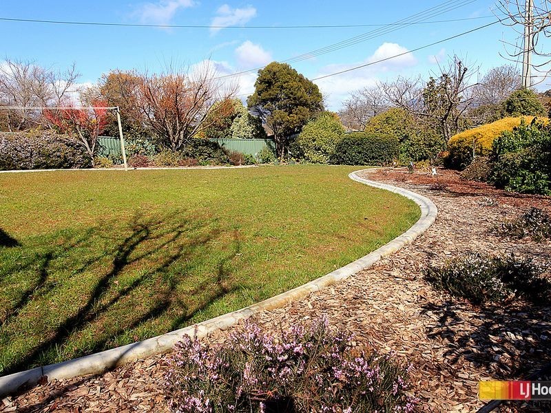 84 Jackie Howe Crescent, Macarthur ACT 2904