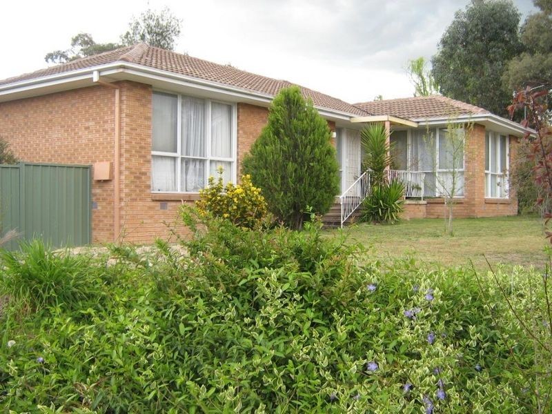 14 Gallagher Crescent, Kambah ACT 2902