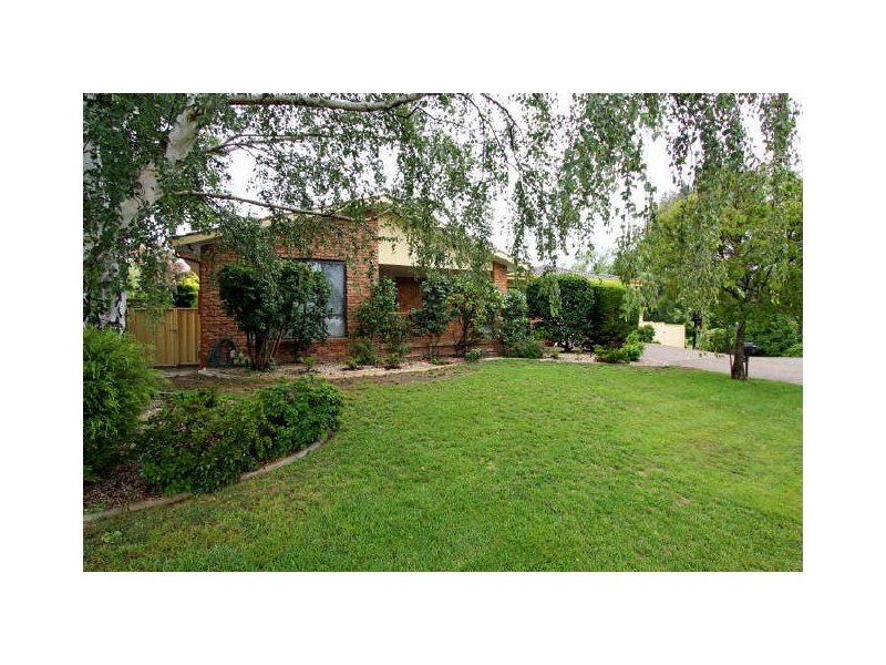7 Clayton Place, Fadden ACT 2904