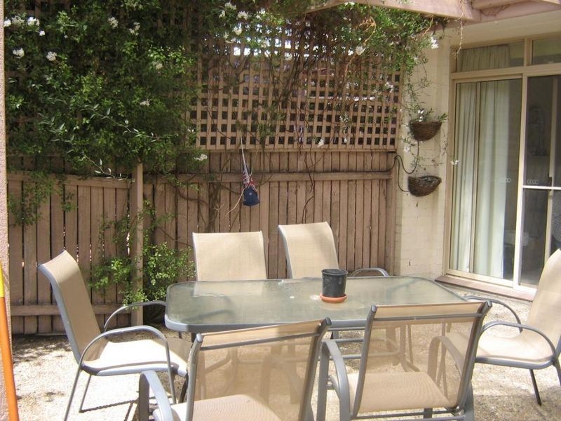 64 Tenison Woods Circuit, Bonython ACT 2905