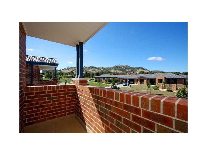 27 Opal Street, Banks ACT 2906