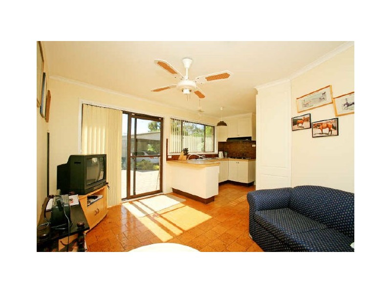 50 Barraclough Crescent, Monash ACT 2904