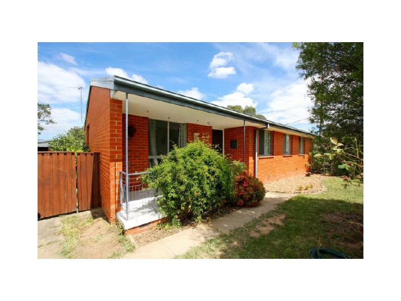 4 Connor Place, Kambah ACT 2902