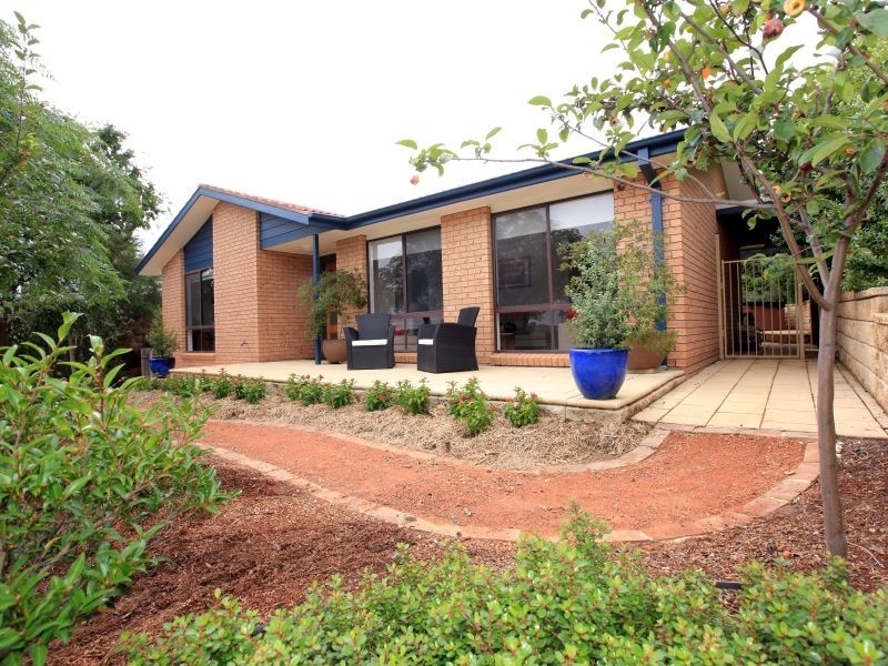 46 Casey Crescent, Calwell ACT 2905
