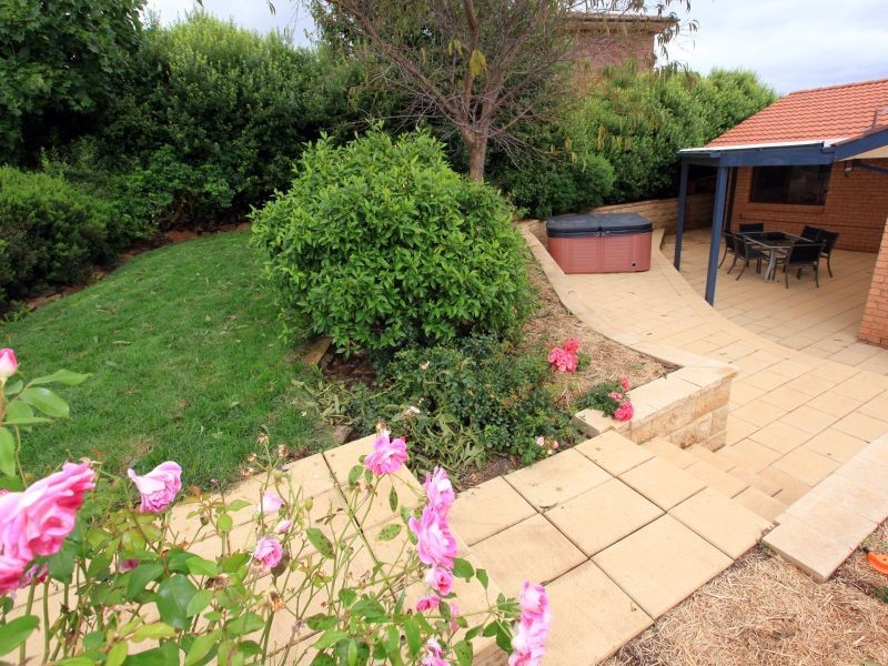 46 Casey Crescent, Calwell ACT 2905