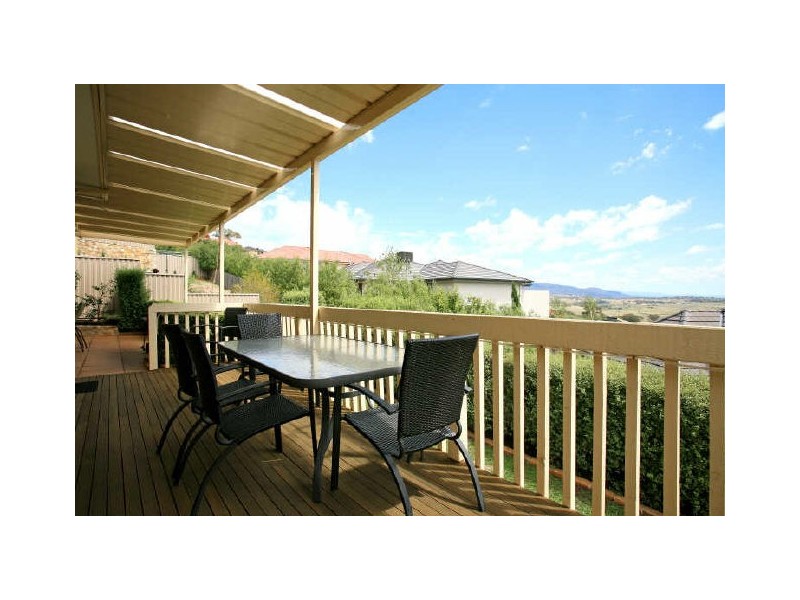 4 Sturrock Place, Gordon ACT 2906