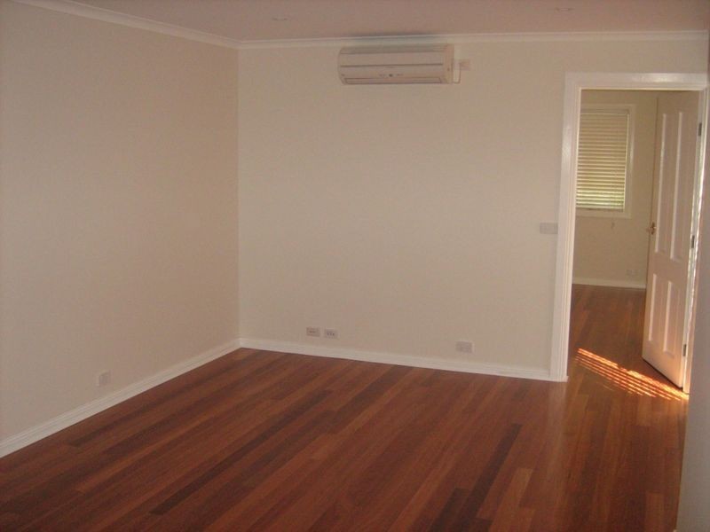 8 Quambone Place, Isabella Plains ACT 2905