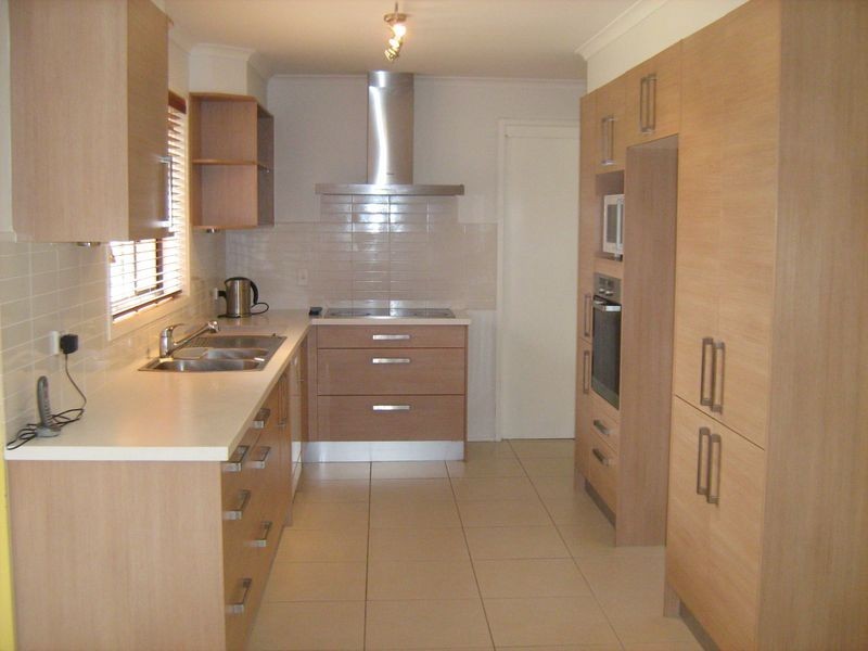 11 Benson Crescent, Calwell ACT 2905