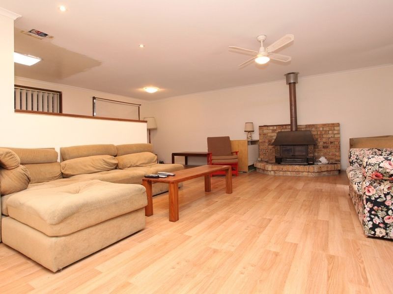 65 Maxworthy Street, Kambah ACT 2902