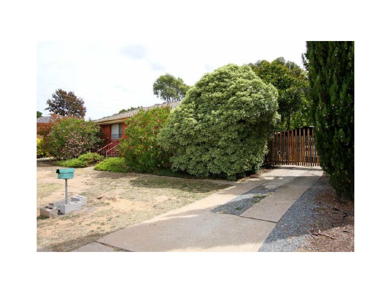 89 Florey Drive, Macgregor ACT 2615