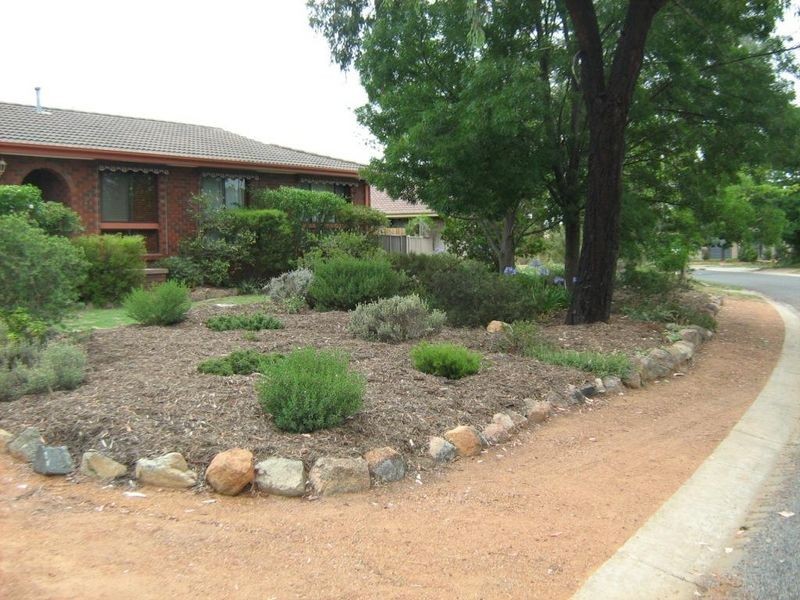 9 Crichton Crescent, Kambah ACT 2902