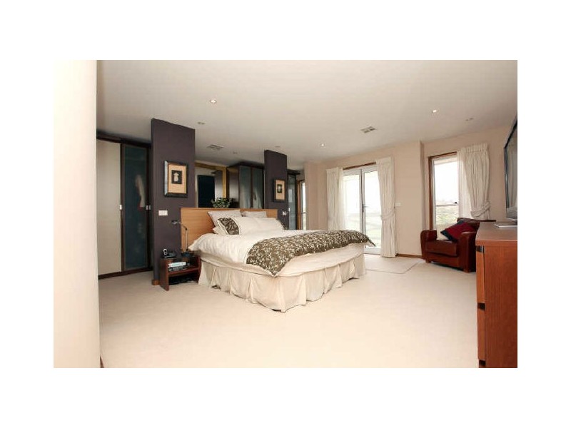 30 Fihelly Street, Fadden ACT 2904