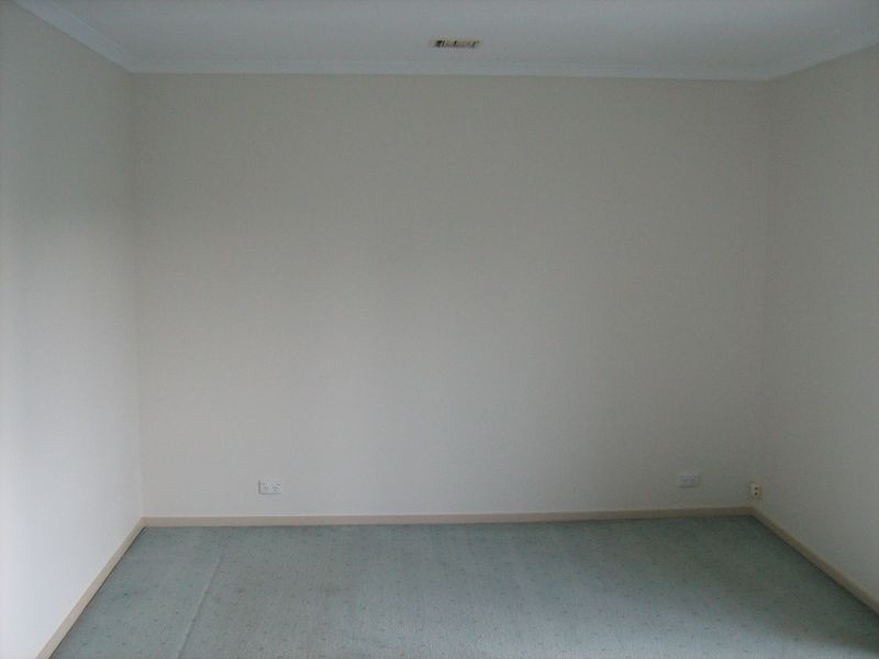 2/35 Tenison Woods Circuit, Bonython ACT 2905