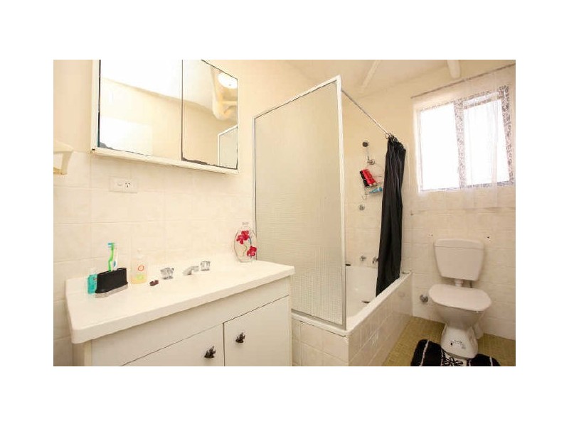 17/12 King Street, Queanbeyan NSW 2620