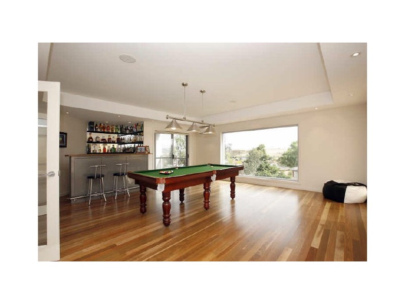 20 Woodhill Link, Jerrabomberra NSW 2619