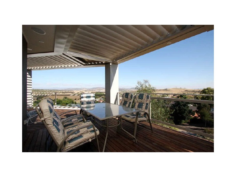 20 Woodhill Link, Jerrabomberra NSW 2619