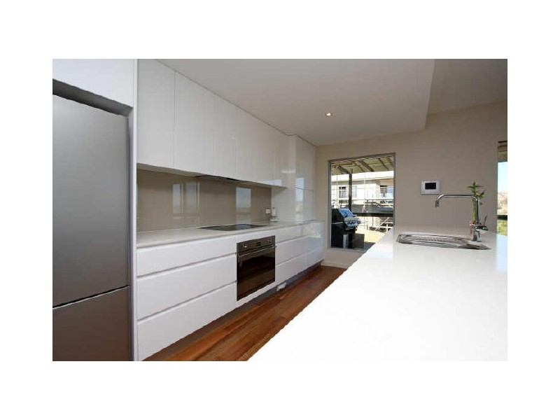 20 Woodhill Link, Jerrabomberra NSW 2619