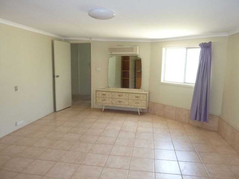 100 Uriarra Road, Queanbeyan NSW 2620