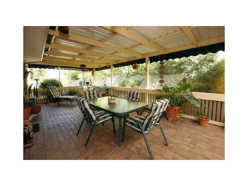 30 Clare Dennis Avenue, Gordon ACT 2906