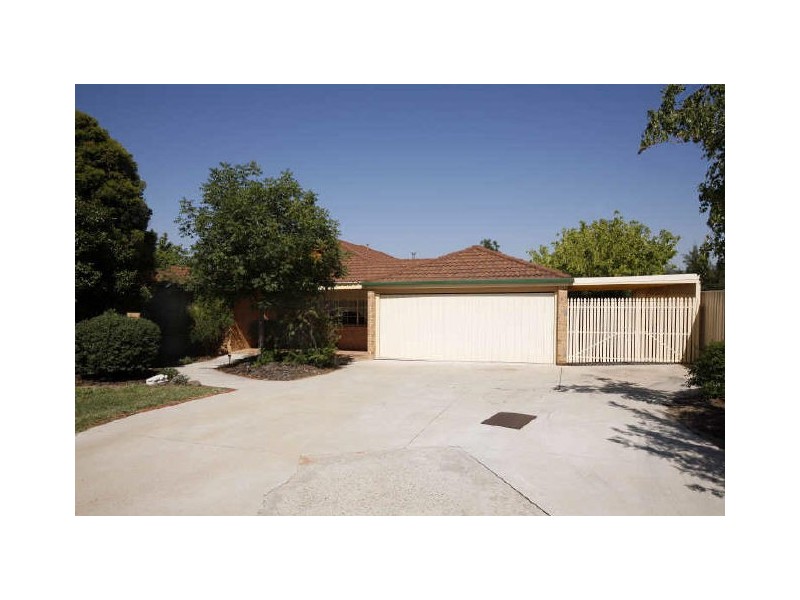 30 Clare Dennis Avenue, Gordon ACT 2906