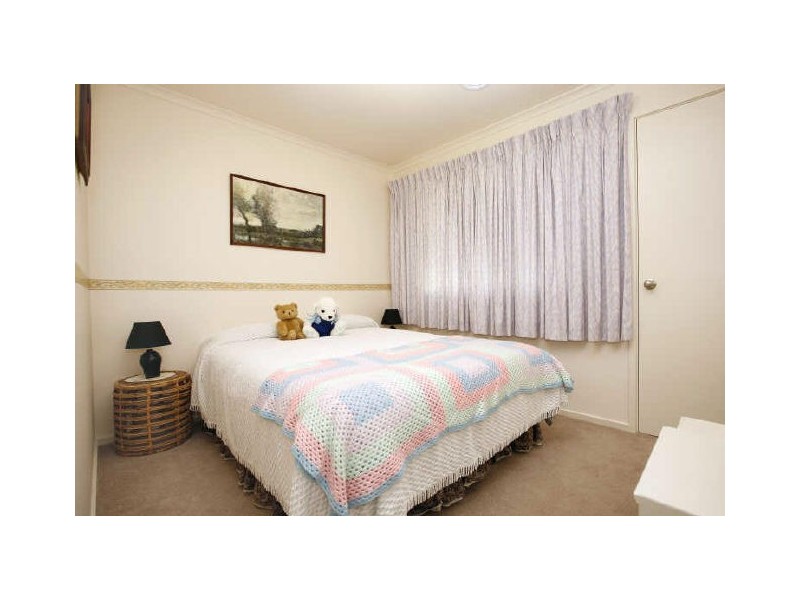 30 Clare Dennis Avenue, Gordon ACT 2906